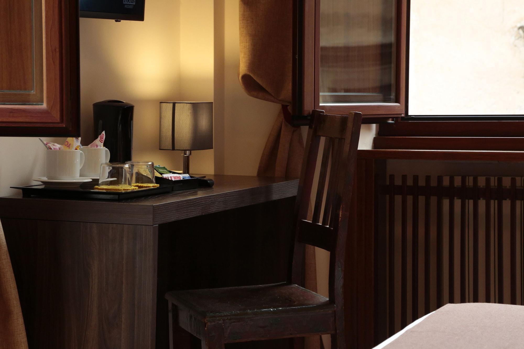 Hotel Residenza Delle Arti Rzym Zewnętrze zdjęcie